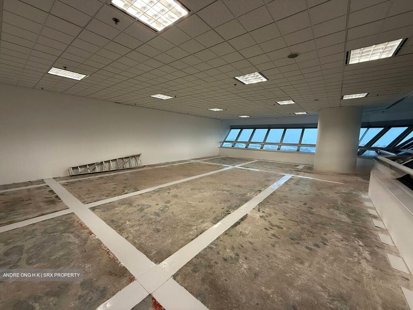 Concourse Skyline (D7), Office #451247451